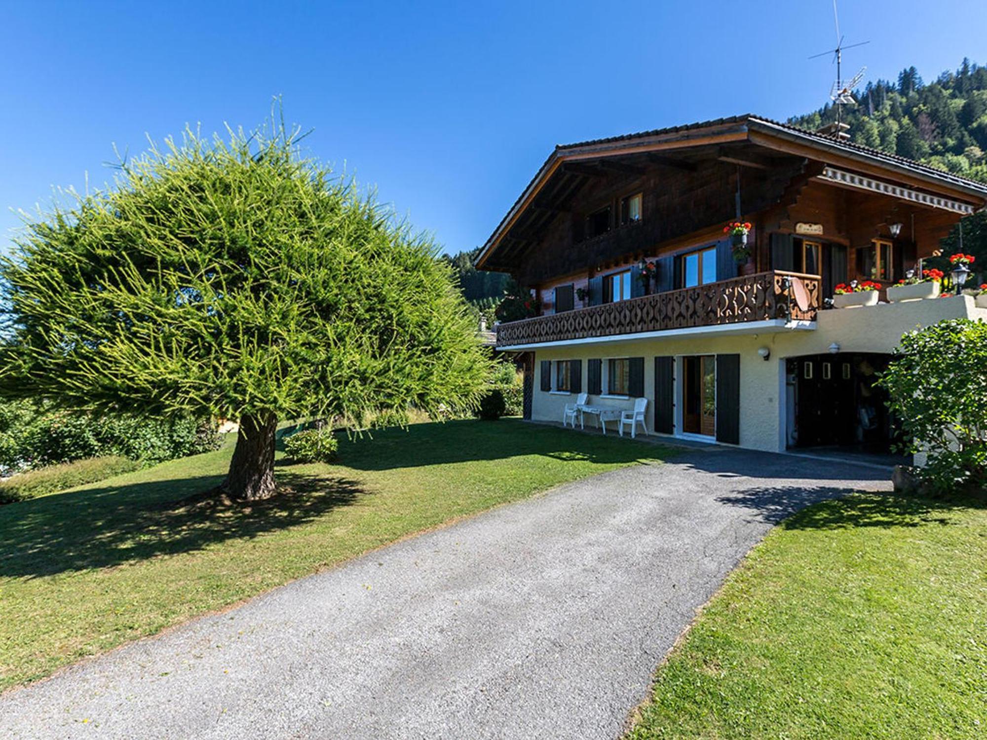 Rez De Chalet Calme Avec Terrasse - 2 Chambres, Proche Pistes A La Clusaz - Fr-1-437-10 エクステリア 写真